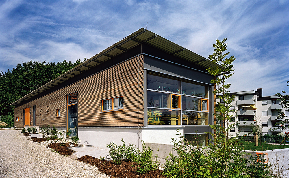 Außenperspektive Holzbau Kindergarten in Dachau