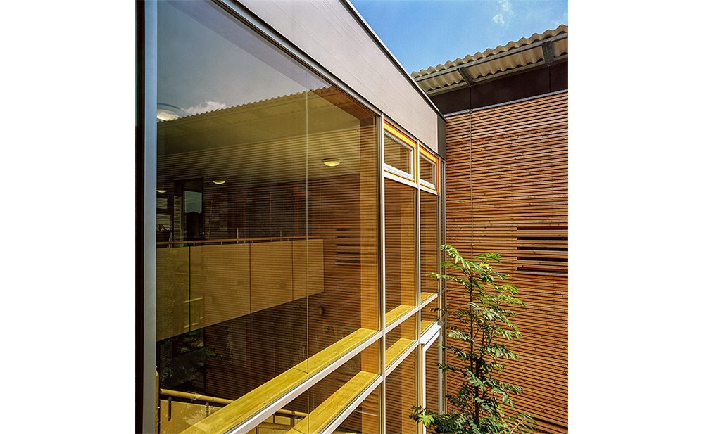 Außenperspektive Fassade Holzbau Kindergarten in Dachau