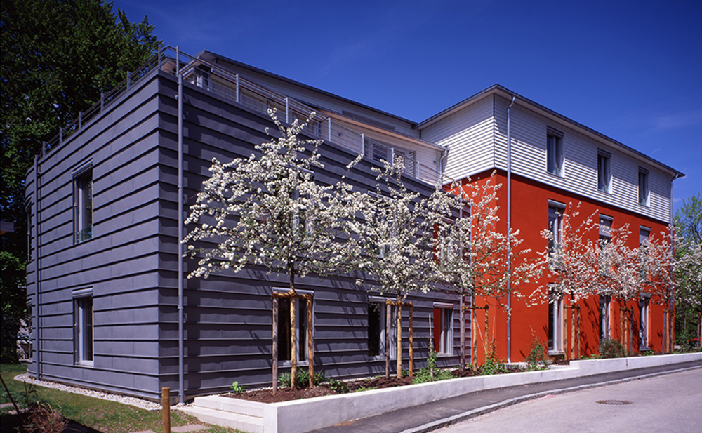 Außenperspektive Gartenbereich Wohn- und Geschäftshaus in München